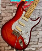 Fender Player Plus Top Stratocaster/EMG D20 David Gilmour Outlet (İkinci El-Kullanılmış) - Görsel 2